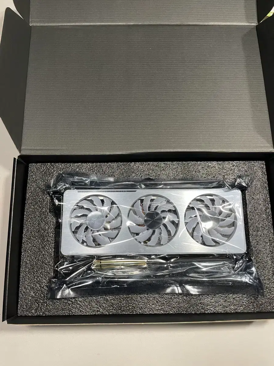 기가 바이트 3060ti 판매합니다